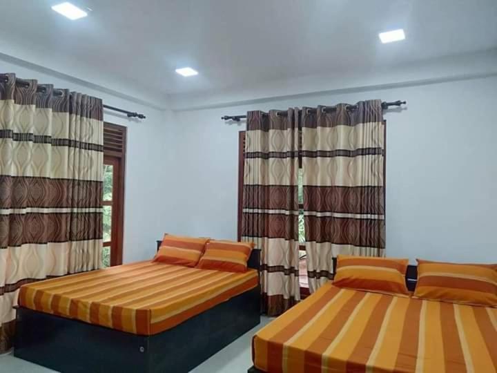 Stream Home Haputale Luaran gambar